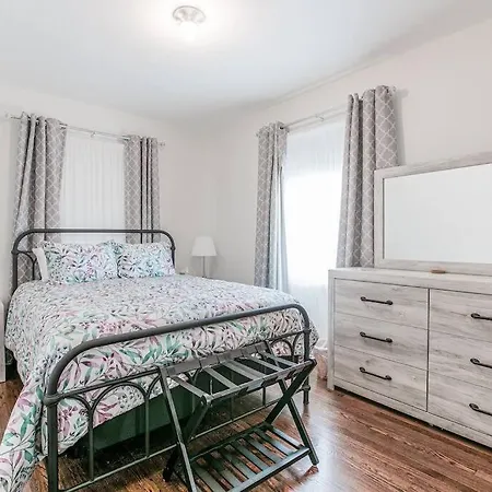 Stylish 2Br Cozy Home 10Min Drive From Nd!